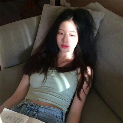 普通女高中生要做当地偶像